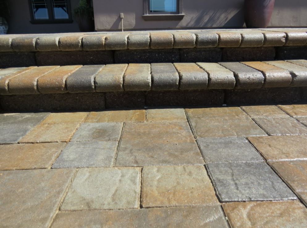 An image of stamped concrete in Oxnard.