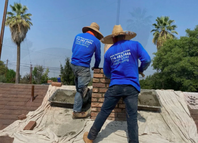this image shows bricklayers in Oxnard, California